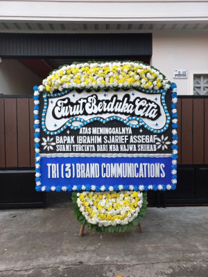 Papan Bunga Duka di Waborobo
